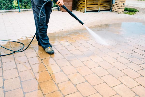 Pavement Staining in Dublin